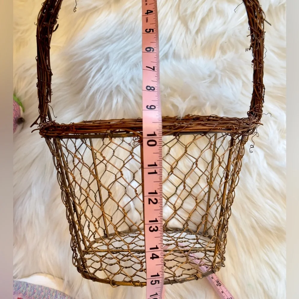 Gold Metal Wire Basket w Wood Handle Farmhouse Shabby Chic - Spring Easter Decor